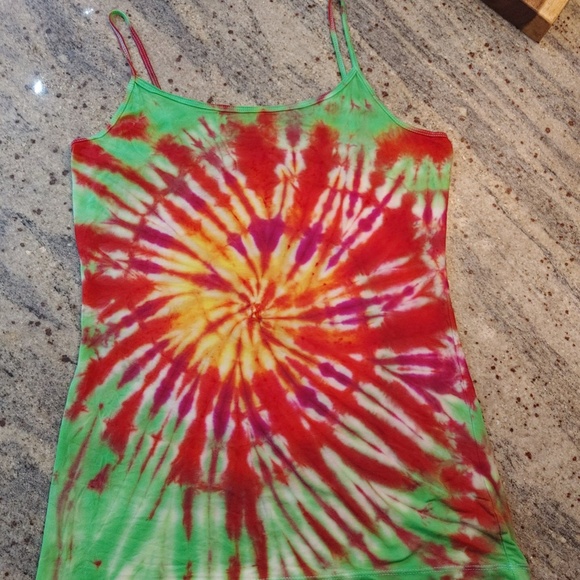 Meet your Posher, Kayla - Picture 5 of 9